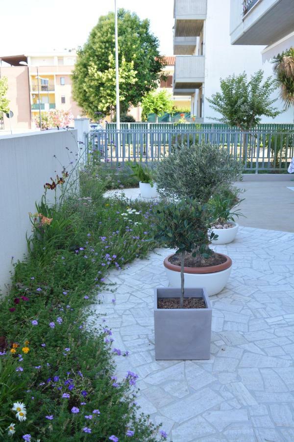 Casa Polly B&B กรอตตัมมาเร ภายนอก รูปภาพ