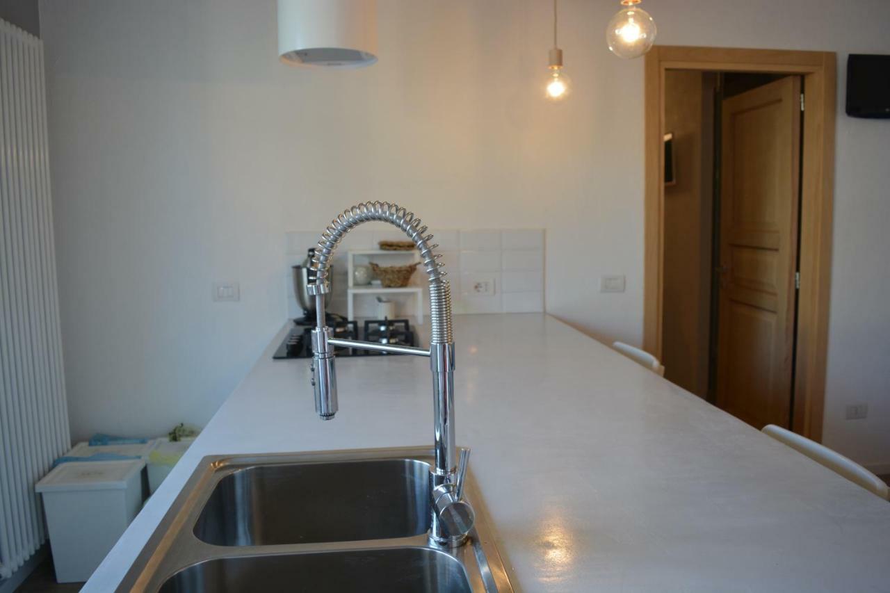 Casa Polly B&B กรอตตัมมาเร ภายนอก รูปภาพ